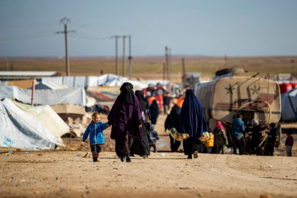 Arviointi liittyy hallituksen joulukuiseen päätökseen kotiuttaa suomalaisia al-Holin leiriltä Syyriasta. LEHTIKUVA/AFP