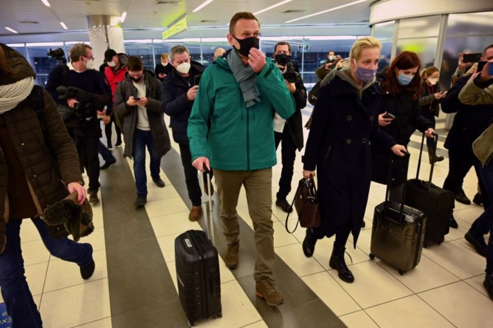 Venäjän oppositiojohtaja Aleksei Navalnyi otettiin kiinni eilisiltana hänen saapuessaan Moskovaan suuren kansainvälisen mediahuomion saattelemana. 