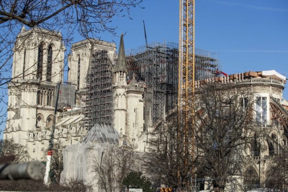 Notre-Damen katedraali on yksi maailman tunnetuimmista nähtävyyksistä. Viime vuoden huhtikuussa se vaurioitui tulipalossa.