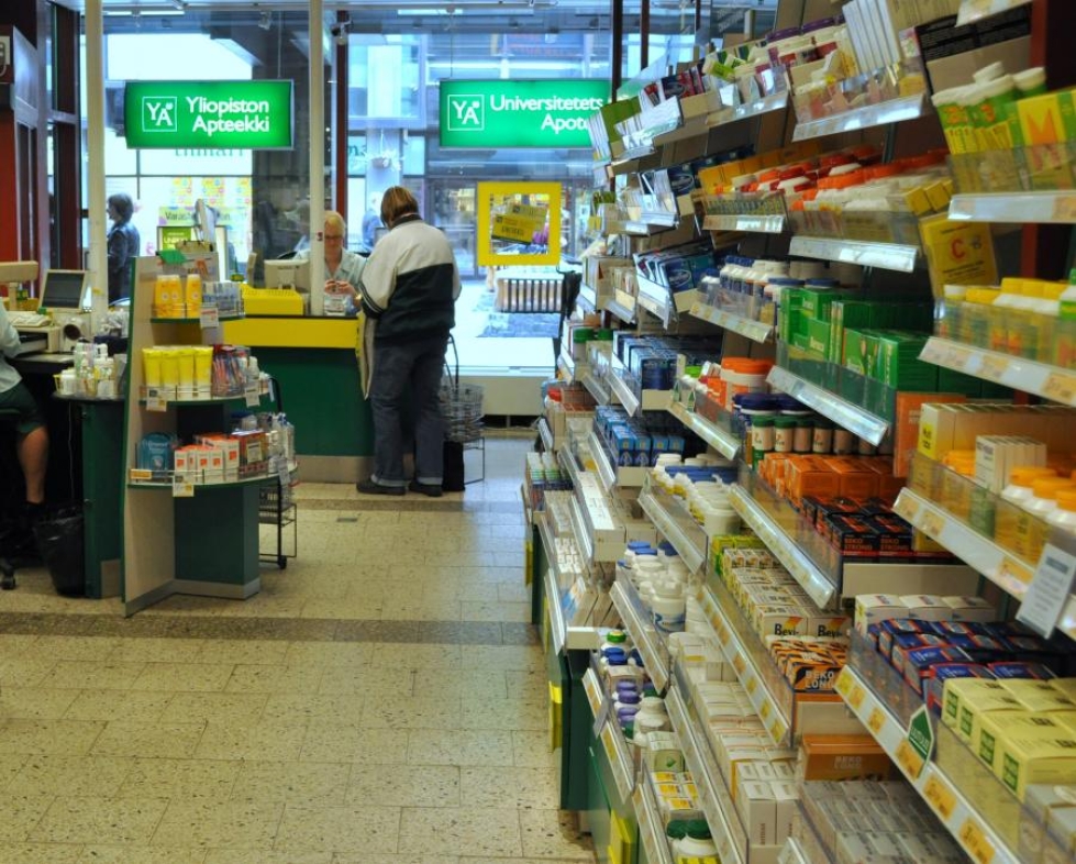 Korvattavien reseptilääkkeiden kuluttajahinnat kallistuivat vuoden takaisesta. LEHTIKUVA / Vilja Vehkaoja