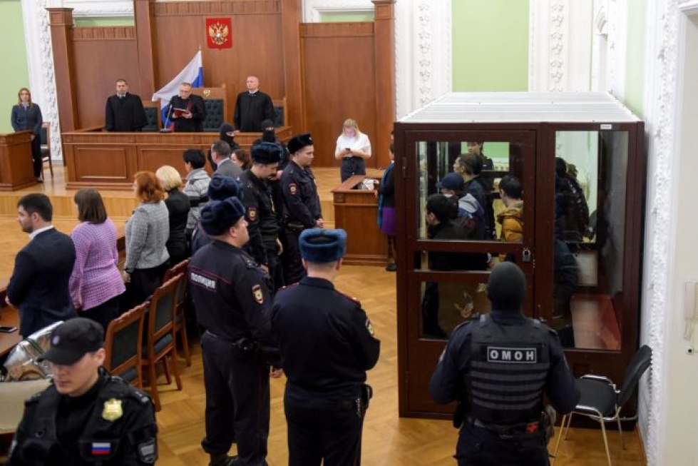 Pisin tuomio tuli 29-vuotiaalle kirgisialaismiehelle, joka sai elinkautisen vankeusrangaistuksen. LEHTIKUVA/AFP