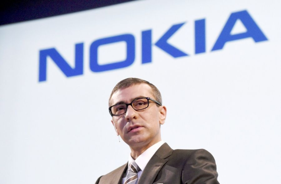 Nokian toimitusjohtaja Rajeev Suri tienasi viime vuonna erilaisia palkkoja ja palkkioita yhteensä 8,96 miljoonaa euroa, kertoo Helsingin Sanomat. LEHTIKUVA / Markku Ulander