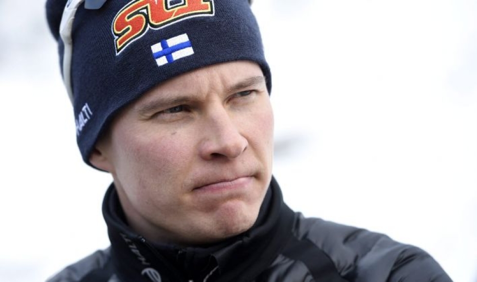 Matti Heikkinen keskeytti vuodenvaihteessa Tour de Ski -kiertueen. LEHTIKUVA / Martti Kainulainen