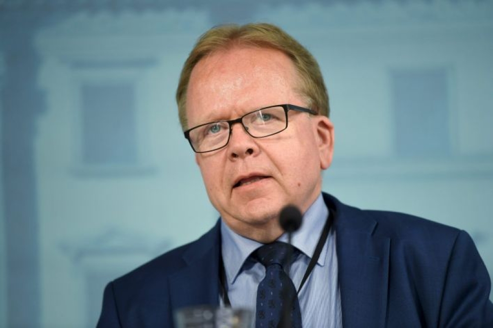 Hallitus on kuullut valmistelussa mm.  oikeusministeriön kansliapäällikköä Pekka Timosta. LEHTIKUVA / Antti Aimo-Koivisto