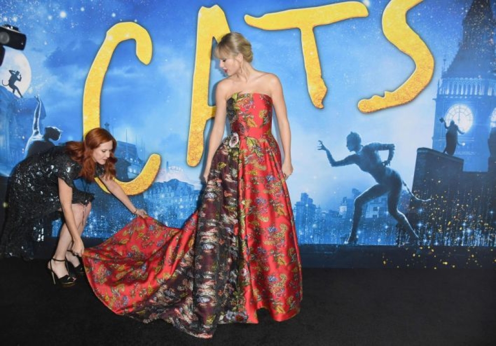 Laulaja Taylor Swift osallistui Cats-elokuvan maailmanensi-iltaan joulukuussa. LEHTIKUVA/AFP
