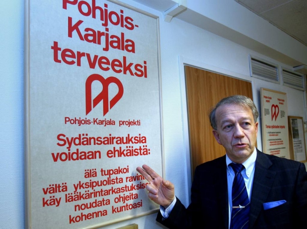 Terveyden ja hyvinvoinnin laitoksen pääjohtaja Pekka Puska sai Suomen Valkoisen Ruusun I luokan komentajamerkin. Puska muistetaan maakunnassa erityisesti Pohjois-Karjala projektista.
