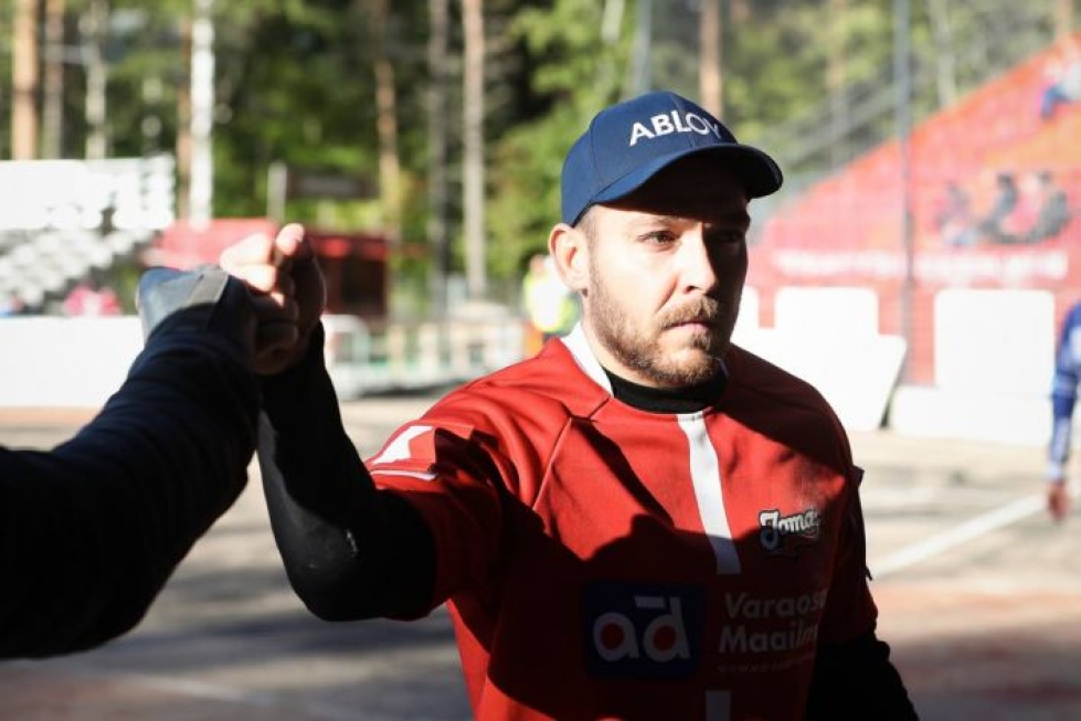 Juha Puhtimäki saattoi hyvinkin pelata viimeisen kotiottelunsa Joensuun Mailan riveissä.