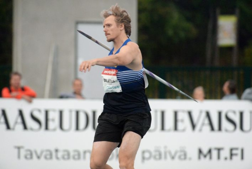 Sekä Lassi Etelätalo (kuvassa) että Toni Kuusela ovat ylittäneet tulosrajan 83 metriä. LEHTIKUVA / Mikko Stig