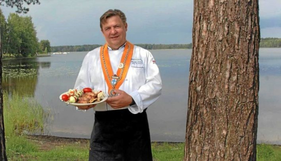 Keittiömestari Heikki Salosen mukaan kasvisruuan suosio kasvaa grillauksessa.