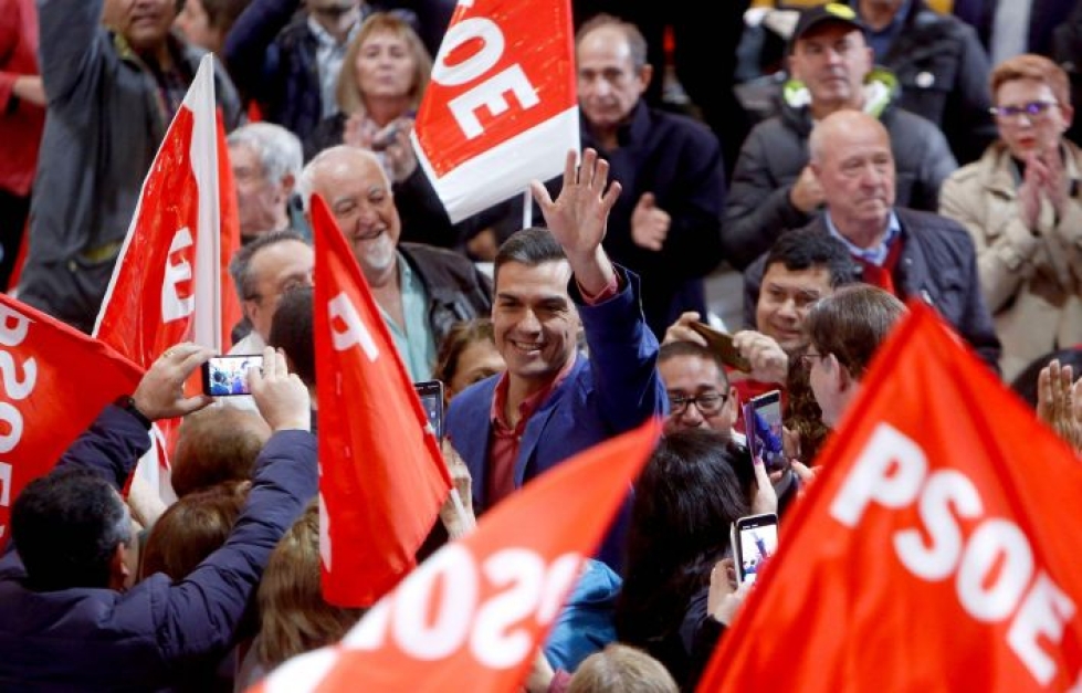 Kannatusmittausten valossa vaalien todennäköinen voittaja olisi Pedro Sánchezin johtama sosiaalidemokraattinen PSOE-puolue. LEHTIKUVA/AFP