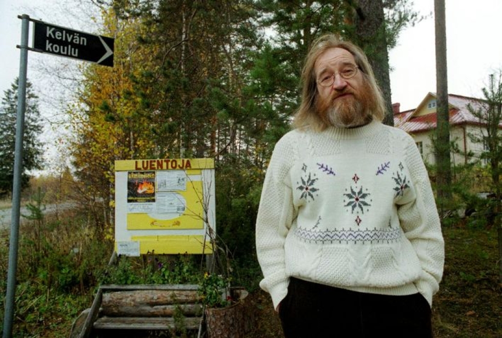 Ervastin elämäkerran kirjoittanut Erik Gullman on vaikuttanut myös Pohjois-Karjalassa. Karjalainen haastatteli hänet Lieksan Kelvällä vuonna 2002.