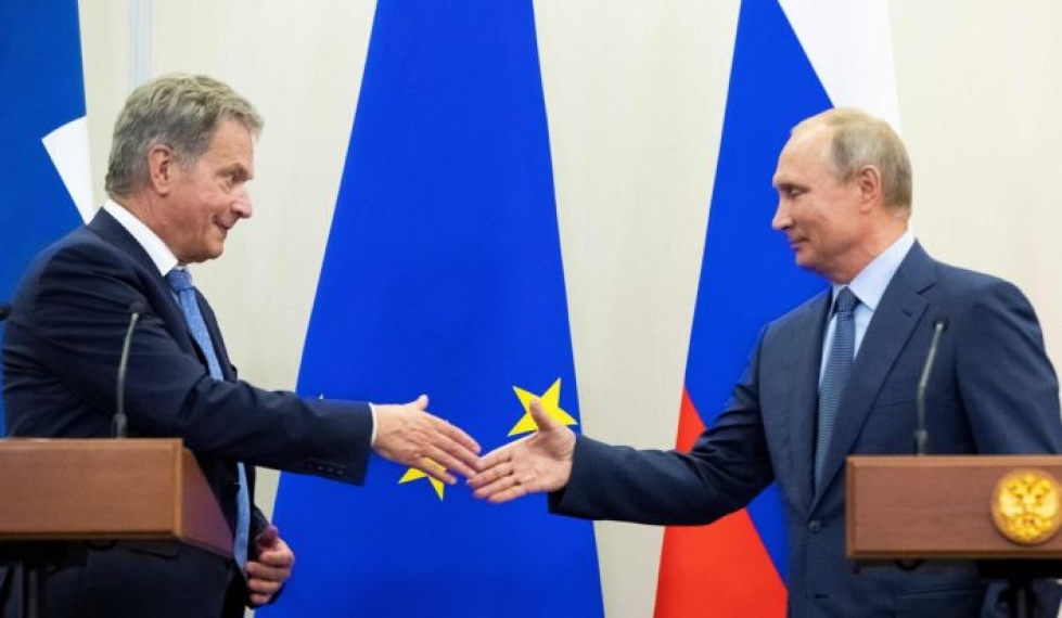 Sauli Niinistö ja Vladimir Putin tapasivat kahden kesken myös vuoden 2017 foorumissa.  LEHTIKUVA/AFP