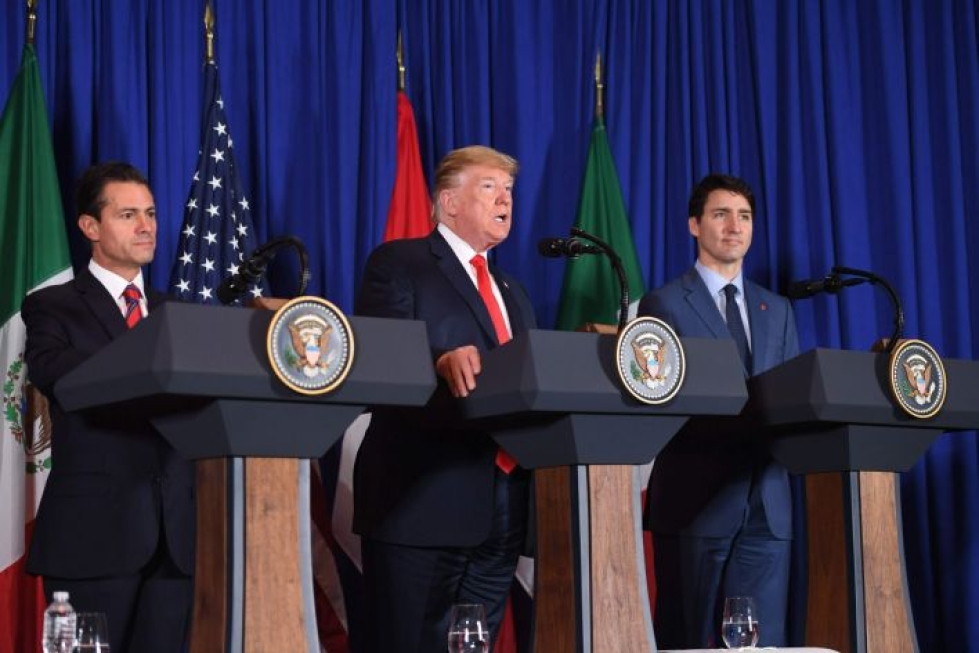Meksikon presidentti Pena Nieto, USA:n presidentti Donald Trump ja Kanadan pääministeri Justin Trudeau allekirjoittivat USMCA-sopimuksen syntymisestä jo loppuvuodesta 2018. LEHTIKUVA/AFP