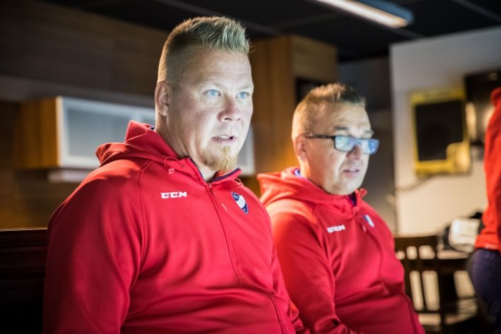 Jarno Pikkarainen (vas.) ja Ari-Pekka Selin vierailivat Joensuussa elokuussa.