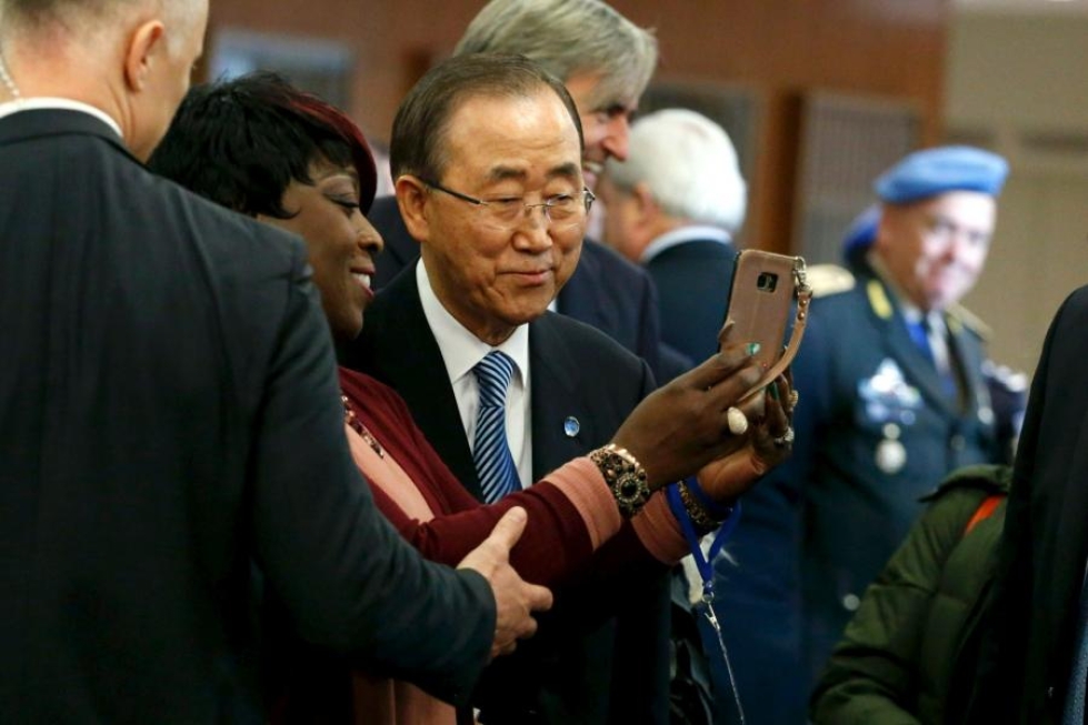 Kaksi kautta YK:n pääsihteerinä toiminut Ban Ki-moon sanoi myös, että on ollut kunnia jakaa kyseinen tehtävä hänen kanssaan töitä tehneiden kanssa. LEHTIKUVA/AFP