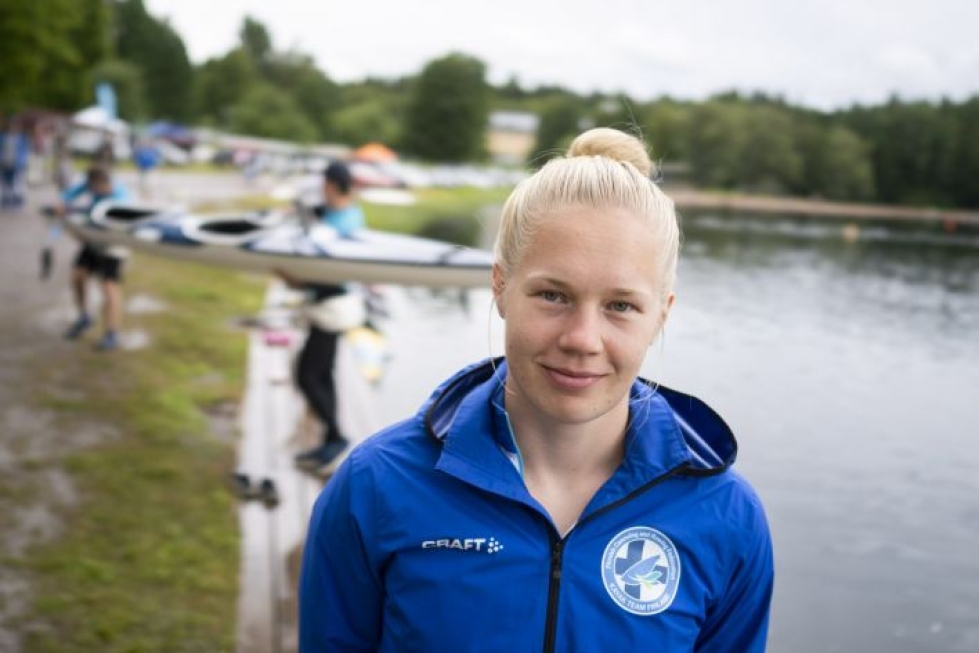Nuorena tyttönä suomalaisen melonnan eturiviin noussut Pauliina Polet, 26, tekee nyt toista tulemistaan lempilajinsa huipulle. LEHTIKUVA / SAMULI IKÄHEIMO