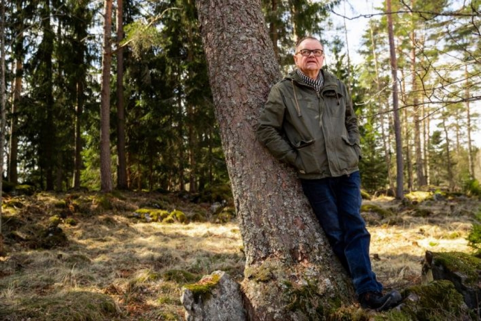 Jukka Niskasen tuotanto käsittää 14 romaania ja novellikokoelmaa.