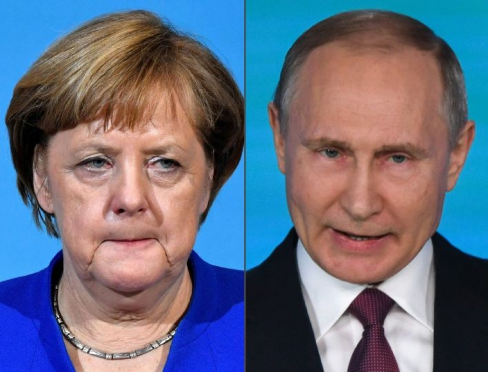 Liittokansleri Angela Merkel keskusteli Ukrainasta presidentti Vladimir Putinin kanssa puhelimitse. LEHTIKUVA/AFP