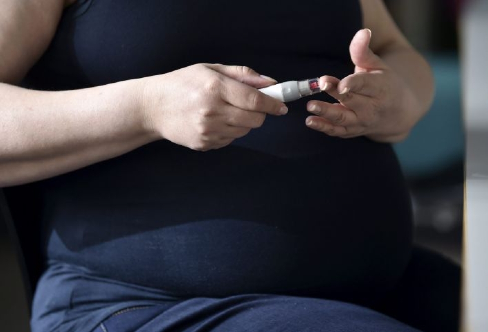 Toissa vuonna noin 19 prosentilla raskaana olevista naisista diagnosoitiin raskausdiabetes.  LEHTIKUVA / JUSSI NUKARI