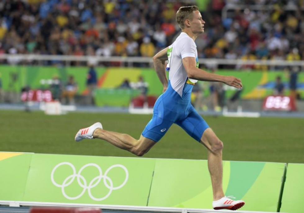 Suomen Oskari Mörö jäi seitsemänneksi Rion olympialaisten 400 metrin aitajuoksun välierässä. LEHTIKUVA / Markku Ulander