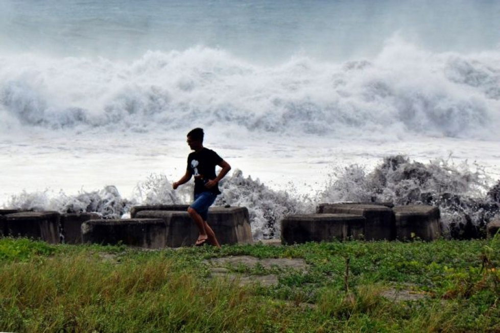 Taifuunin arvioidaan olevan voimakkain Filippiinejä tänä vuonna riepotelleista myrskyistä. LEHTIKUVA/AFP