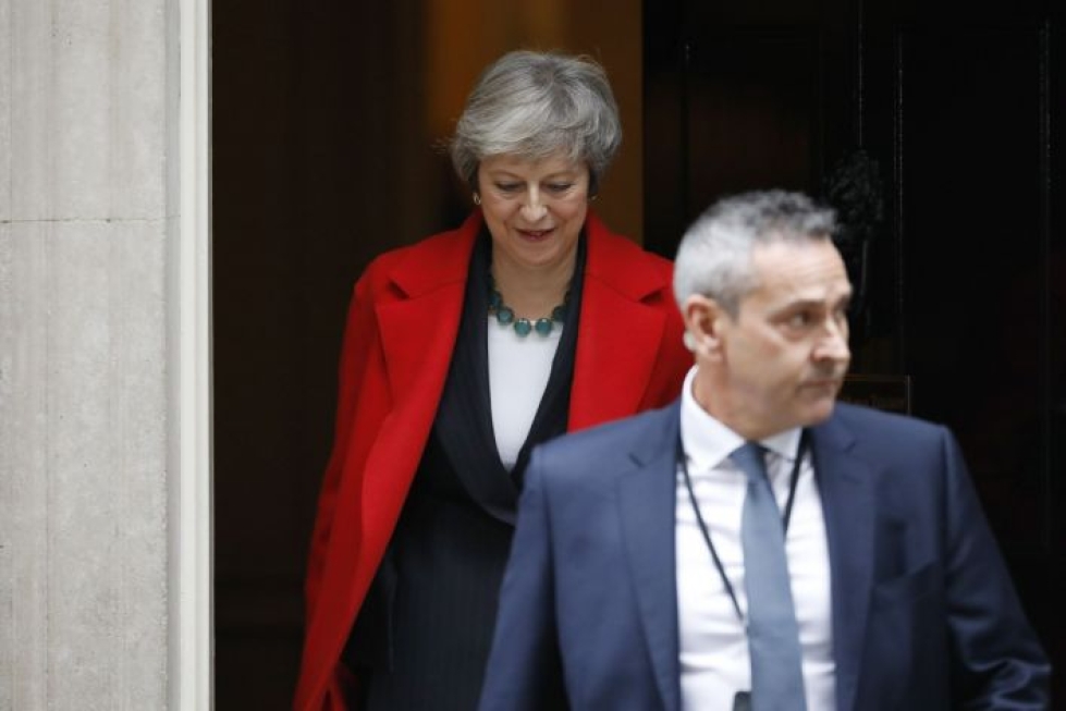 Britannian pääministeri Theresa Mayn mukaan sopimuksen mahdollinen hylkääminen palauttaisi asian takaisin lähtöruutuun. LEHTIKUVA/AFP