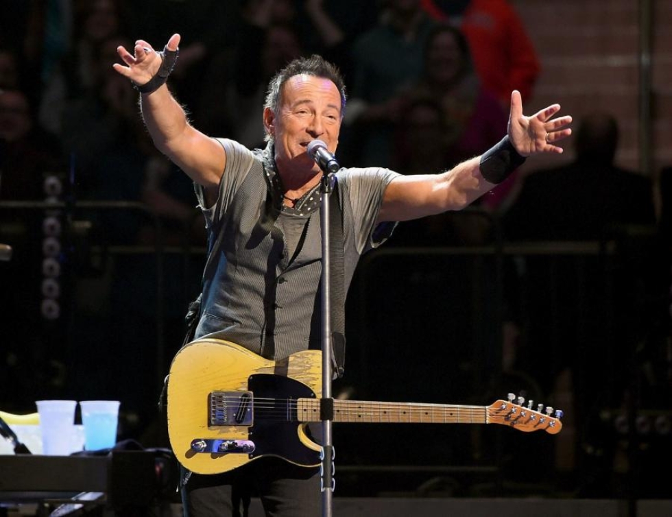 Bruce Springsteen saa USA:n korkeimman siviileille myönettävän kunniamerkin. LEHTIKUVA/AFP