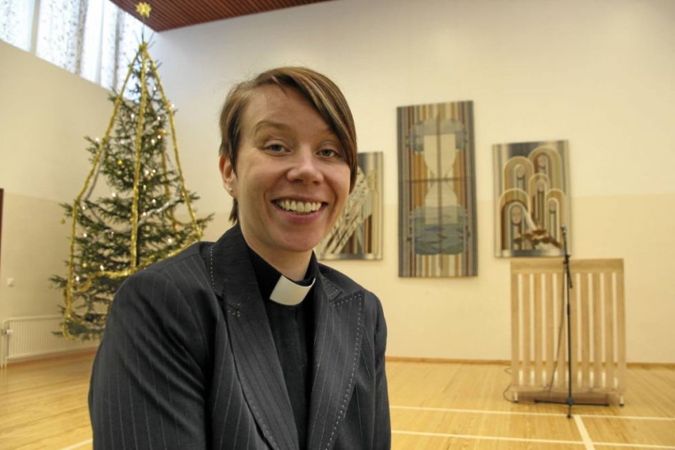 Kiteellä kolme vuotta kirkkoherrana ollut Mirva Lehtinen eroaa tehtävästään.
