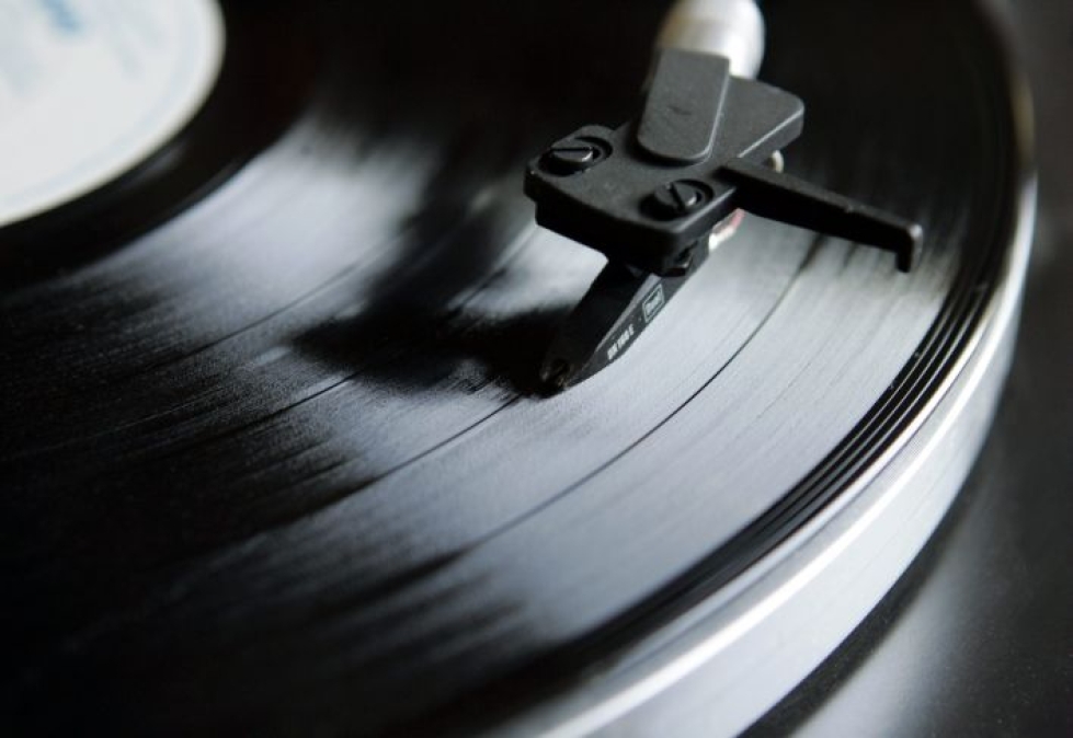 Vinyylilevyjen myynnin arvo ohitti cd-levyjen myynnin arvon Yhdysvalloissa ensi kertaa sitten 1980-luvun. LEHTIKUVA / Timo Jaakonaho