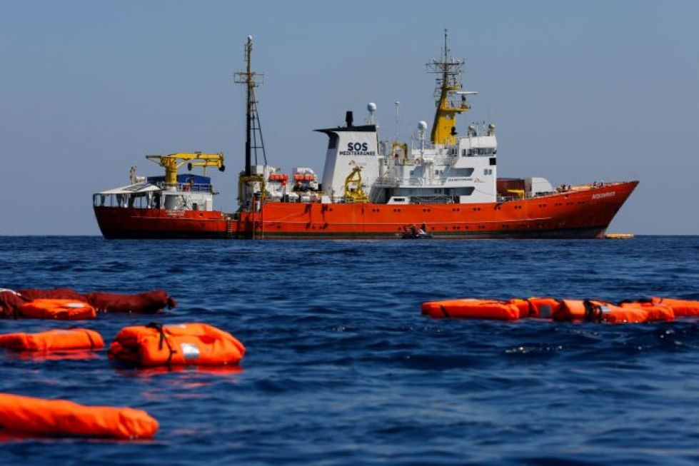 Aquarius-alus nousi otsikoihin viime kesänä, kun Italian hallitus kieltäytyi vastaanottamasta sitä ja kyydissä olevia siirtolaisia satamiinsa. LEHTIKUVA/AFP