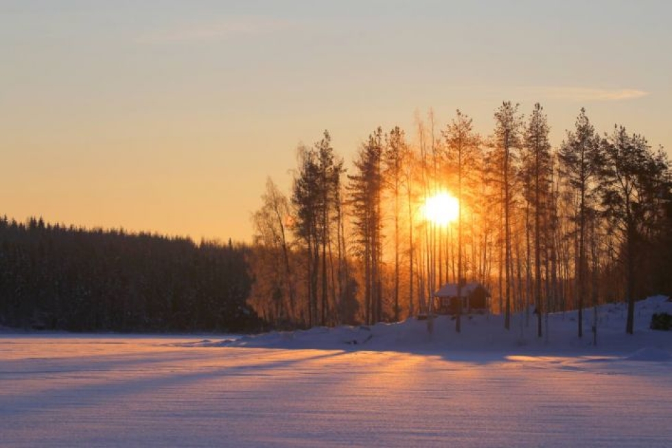 Valtimolla mitattiin viime yönä Pohjois-Karjalan tämän talven pakkasennätys. Kuvan Valtimolta lähetti Raija Kokkola.