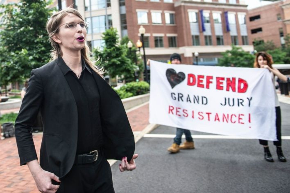 Chelsea Manning sanoi toimittajille, ettei hän aio taipua valamiehistön tahtoon. LEHTIKUVA/AFP