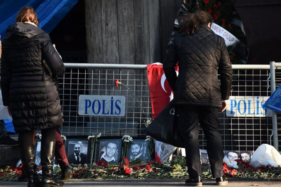 Turkin yökerhoiskussa kuoli 39 ihmistä. LEHTIKUVA/AFP