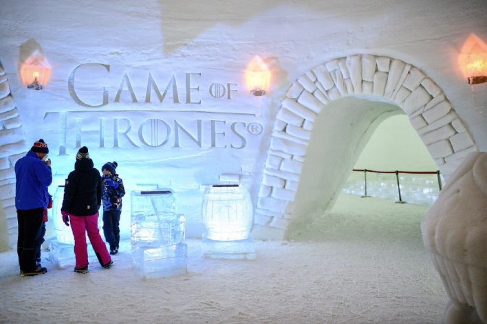 Kittilässä Game of Thrones -fanit ovat päässeet vierailemaan sarjan henkeen rakennetussa jäähotellissa. LEHTIKUVA / AKU HÄYRYNEN