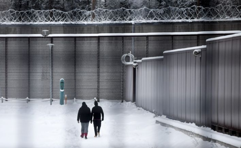 Kirjan mukaan vankiloiden valvonnalla ei ole juuri tekemistä vankien kokeman turvattomuuden kanssa. Kuva on Vantaan vankilasta tammikuulta 2019. LEHTIKUVA / Vesa Moilanen