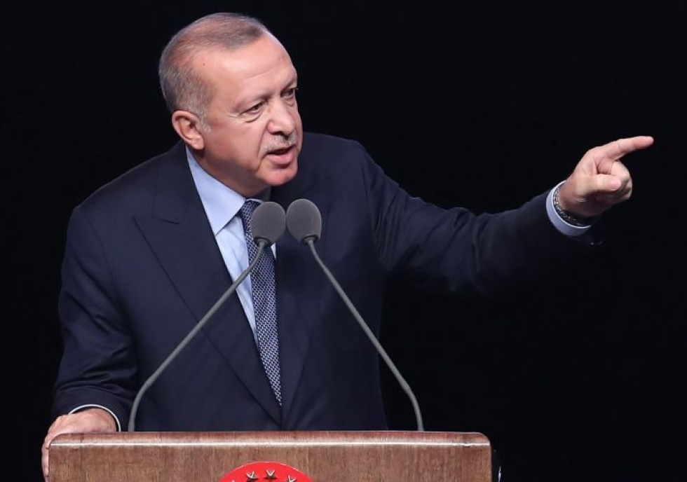 Turkin presidentti Recep Tayyip Erdogan kuitenkin vakuutti, ettei Turkilla ole aikomusta perua kauppoja Venäjän kanssa. LEHTIKUVA/AFP
