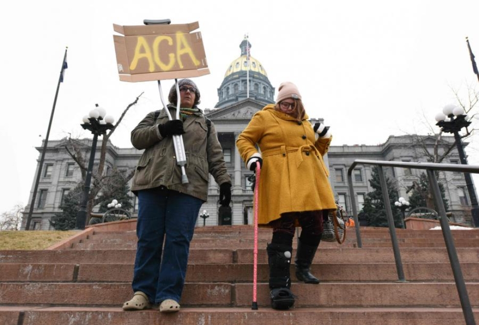 Denverissä osoitettiin eilen tukea Obamacarelle. LEHTIKUVA/AFP