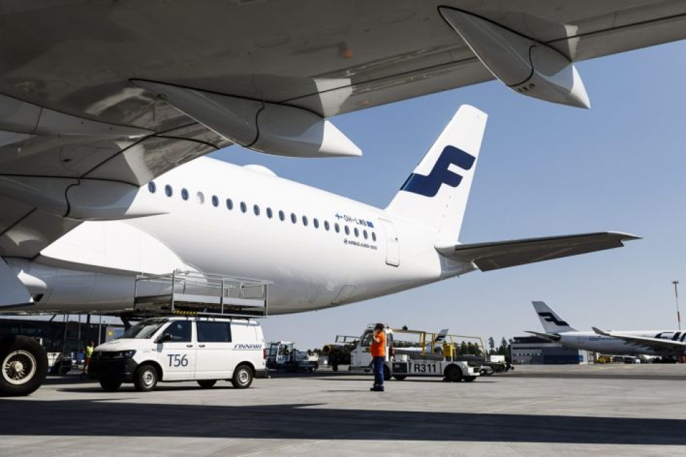Finavian mukaan kone pääsi palaamaan ja laskeutumaan ongelmitta Helsinki-Vantaan lentoasemalle. LEHTIKUVA / RONI REKOMAA
