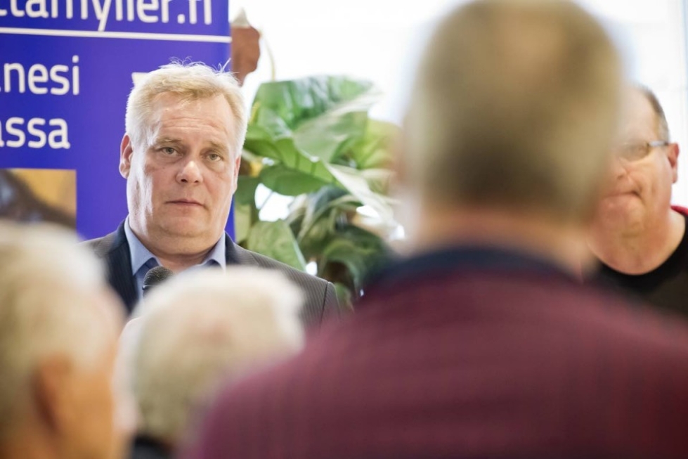 Antti Rinteen nostaminen puheenjohtajaksi ei ole auttanut SDP:tä.
