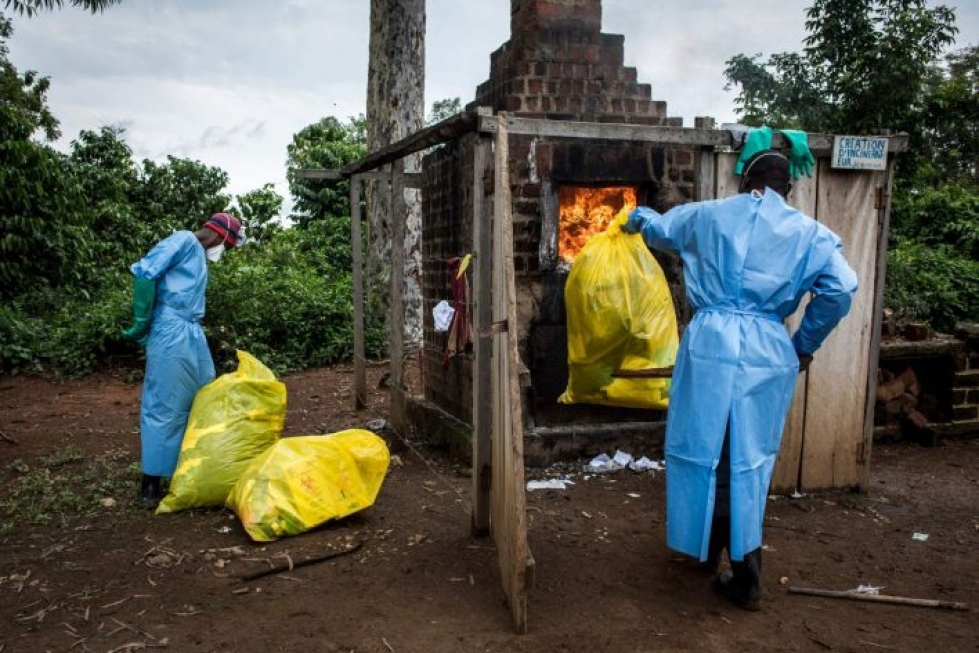 Vuosien 2013–2016 ebolaepidemia Länsi-Afrikassa aiheutti yli 11 000 ihmisen kuoleman.  LEHTIKUVA/AFP