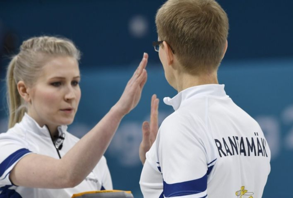 Oona Kauste ja Tomi Rantamäki hävisivät olympialaisissa curlingin parkilpailussa venäläisistä urheilijoista koostuvalle OAR:lle.