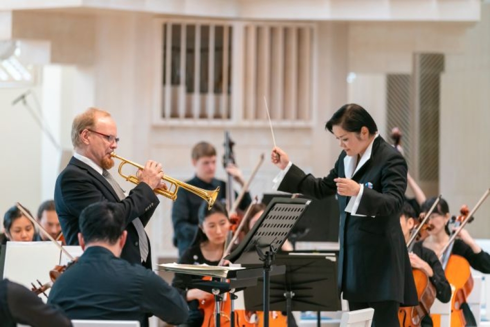 Lieksan Vaskiviikon taiteellinen johtaja Jouko Harjanne ei ensi kesänä festivaalilla musisoi. Viime vaskiviikolla esiintyi myös Aichi Chamber Orchestra johtajanaan Yuri Nitta.