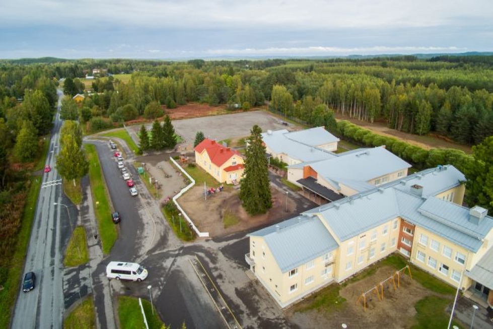 Lehmon uusien yhtenäiskoulujen rakentaminen lähivuosina on Kontiolahden kunnan mittavimpia investointeja. Kuvassa Lehmon nykyinen alakoulu.