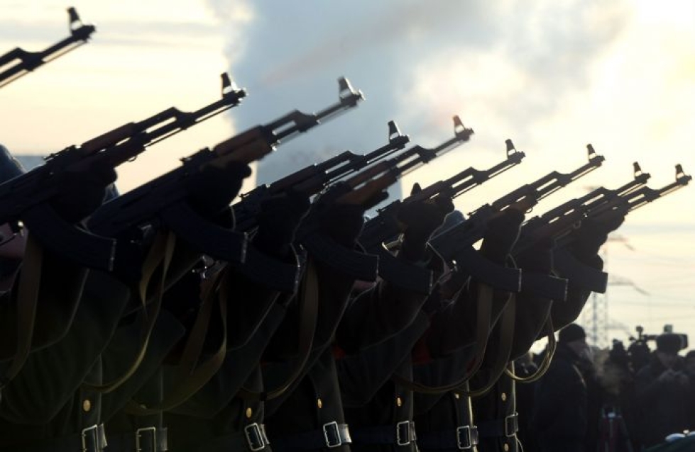 Kalashnikovin syntymäpäivää ei aiota sivuuttaa Venäjällä vähällä huomiolla. Opetusministeriö on muun muassa kehottanut kouluja huomioimaan tapauksen opetuksessa. LEHTIKUVA/AFP