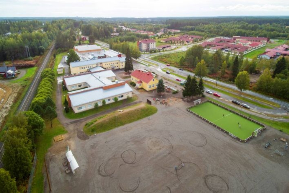 Lehmon koulusta muotoutuu Kontiolahden kunnan toinen yhtenäiskoulu, kun uudet koulutilat rakentuvat osittain nykyisen hiekkakentän päälle.