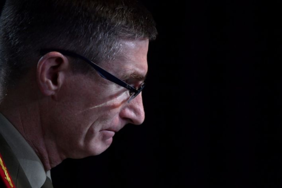 Maan puolustusvoimien komentaja, kenraali Angus Campbell kertoi viime viikolla, että vuosia kestäneen tutkinnan seurauksena australialaisten sotilaiden epäillään syyllistyneen Afganistanissa sotarikoksiin tappamalla kymmeniä aseettomia siviilejä. LEHTIKUVA/AFP