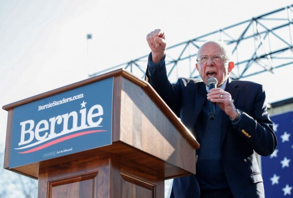Sanders aloitti kampanjansa loistavasti kolmen ensimmäisen osavaltion äänestyksissä helmikuussa. LEHTIKUVA/AFP