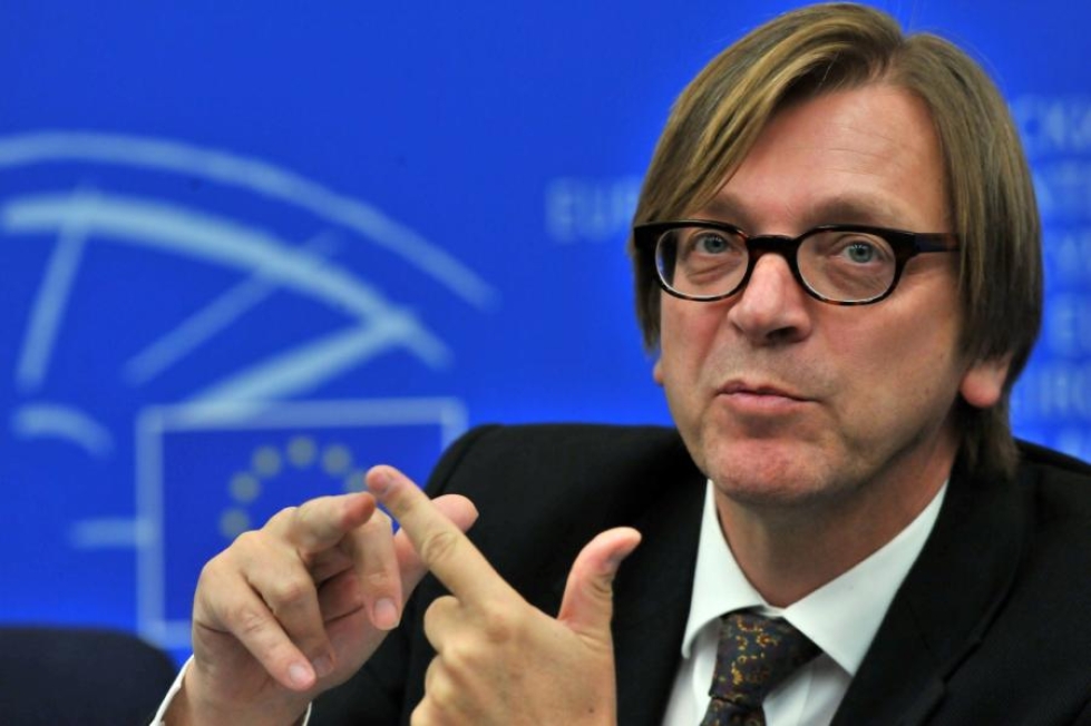 Guy Verhofstadtin mukaan moni britti ei halua katkaista yhteyksiään Euroopan unioniin. LEHTIKUVA/AFP