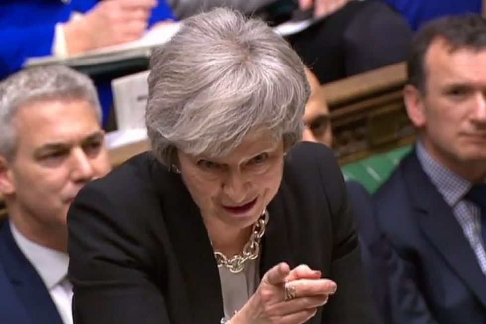 Pääministeri Theresa May Britannian parlamentissa tänään. Kuvakaappaus parlamentin nauhoitusyksikön (PRU) videolähetyksestä. LEHTIKUVA/AFP/PRU