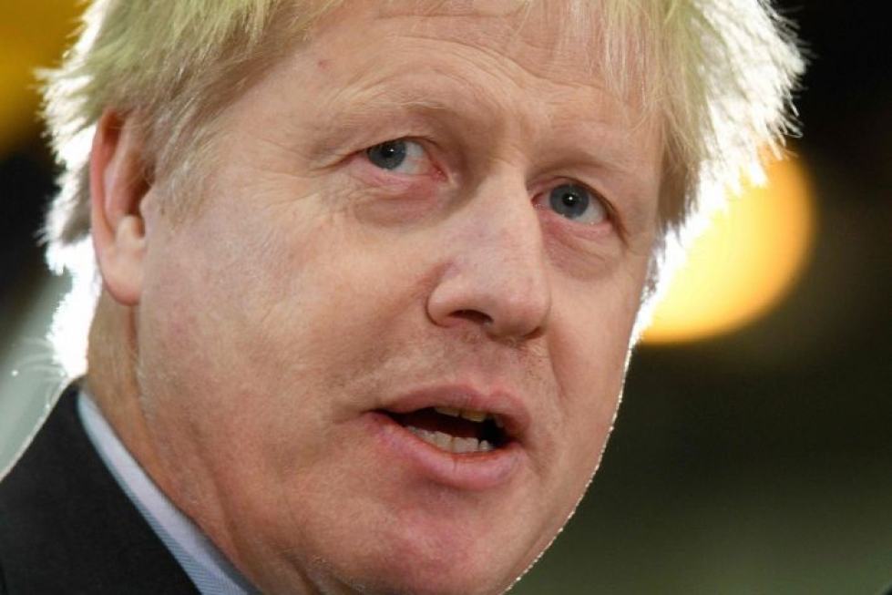 Syytettä ajavat lakimiehet syyttävät Johnsonia virkarikoksesta tämän väittäessä, että Britannia lähettää 440 miljoonaa puntaa eli 400 miljoonaa euroa viikossa EU:lle. LEHTIKUVA/AFP